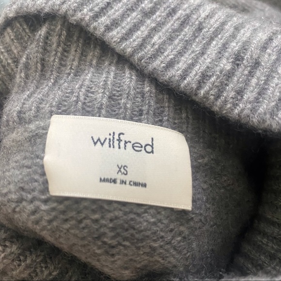 Aritzia cashmere sweater - Picture 2 of 3